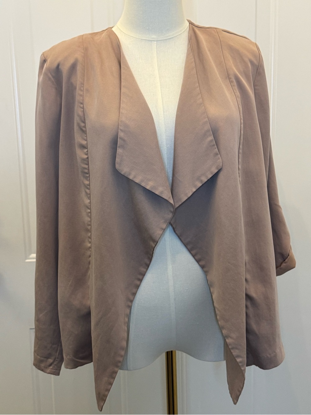 ASTR Linen Blend Jacket Draped Waterfall Collar Tan Sleeves Wardrobe Staple Sz S